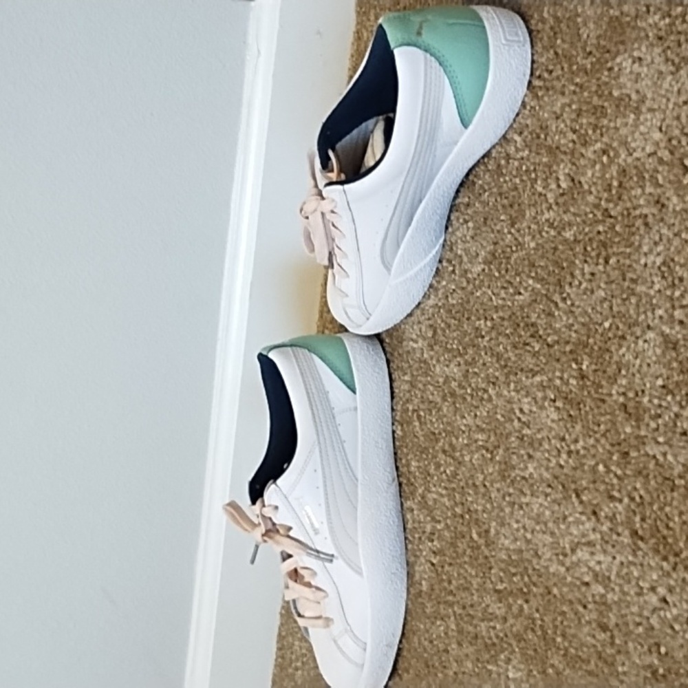 Puma Sneakers - Picture 2 of 2